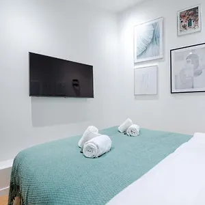 Beautiful In Marais - With Ac Aparthotel